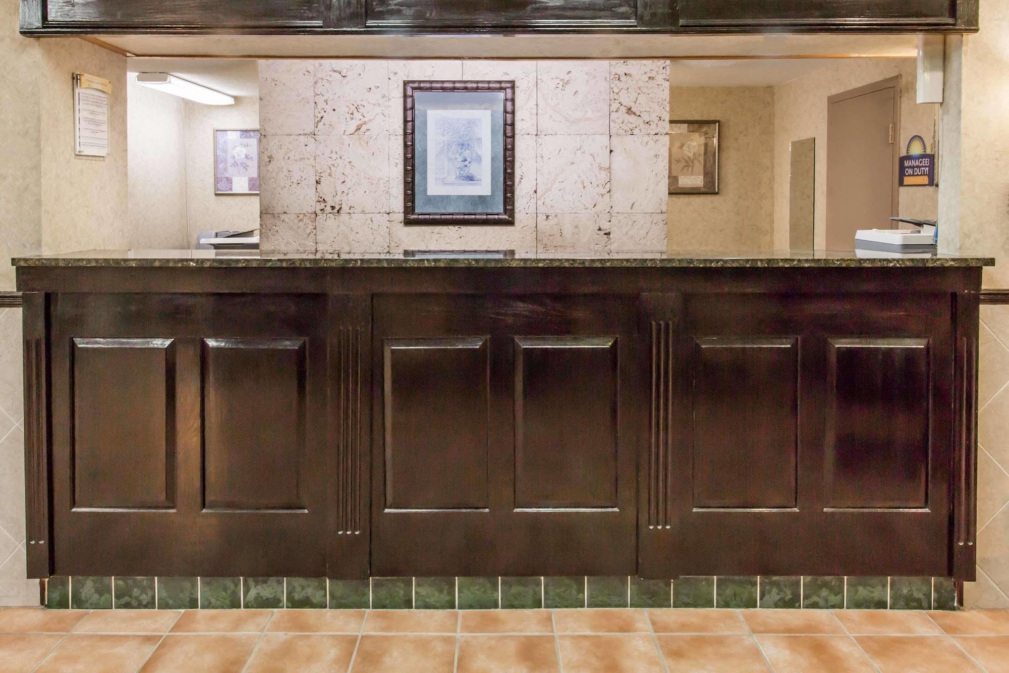 Days Inn By Wyndham Melbourne Extérieur photo
