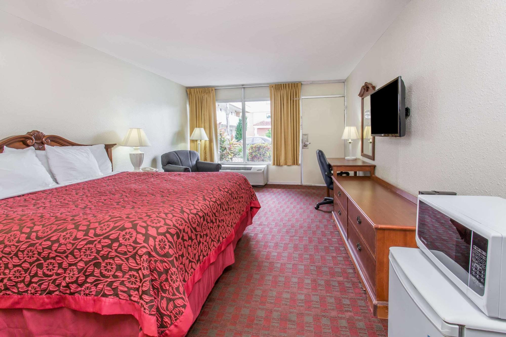 Days Inn By Wyndham Melbourne Extérieur photo
